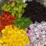 وصفة نباتية سلطة الكينوا والفاصوليا