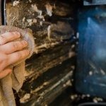 تنظيف الفرن بالصور