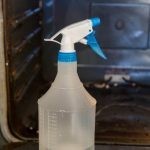 تنظيف الفرن بالصور