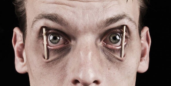 كم من الوقت يمكنك أن تبقي بدون نوم ؟