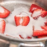 ايس كريم ستيك بالفراولة و اللافندر