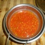 عمل مربي الطماطم بالصور