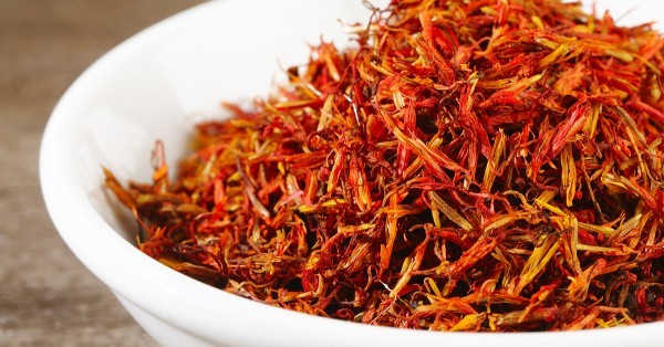 فوائد العصفر 12 فائدة لا غني عنه