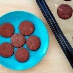 عمل بسكويت أوريو في المنزل بالصور