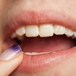 كيف تقومي بوضع الروج بألوان قوس قزح