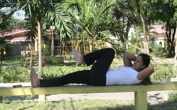 كيف تتخلص من إنحناء الظهر كيف تتخلص من إنحناء الظهر