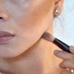 بالصور كيف تطبقين مكياج الكونتور والهايلايت لتظهرين بطلة جميلة