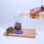 طريقة عمل زيت الروزماري بالصور بنفسك طريقة عمل زيت الروزماري بالصور بنفسك