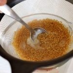 جل بذور الكتان لصحة الشعر ونموه بالصور