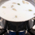 مشروب الهيل والعسل بالحليب