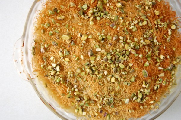 بالصور طريقة عمل الكنافة اللذيذة في رمضان بالصور طريقة عمل الكنافة اللذيذة في رمضان