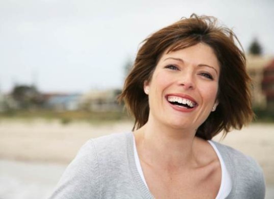 تأثير السعادة علي صحة وجمال بشرتك