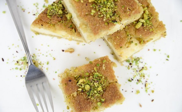 أشهي وصفة لعمل المعمول بالقشطة بالصور أشهي وصفة لعمل المعمول بالقشطة بالصور