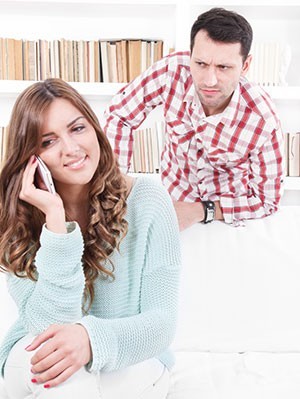 كيف تجعلي الرجل يُغار عليكي ؟ كيف تجعلي الرجل يُغار عليكي ؟