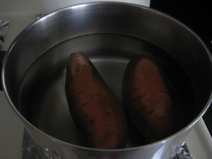 عمل فطيرة البطاطا الحلوة بالصور عمل فطيرة البطاطا الحلوة بالصور