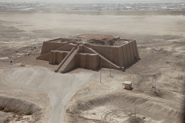 التاريخ القديم في زقورة أور في العراق التاريخ القديم في زقورة أور في العراق