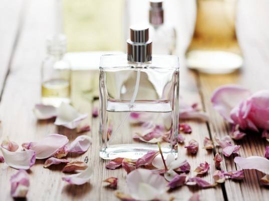 هل تعلم ما هي المشاكل الصحية لاستخدام العطور ؟ هل تعلم ما هي المشاكل الصحية لاستخدام العطور ؟