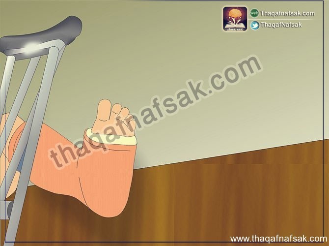 كيف تعالج إصابة إلتواء مفصل القدم ( الكاحل ) ؟ كيف تعالج إصابة إلتواء مفصل القدم ( الكاحل ) ؟
