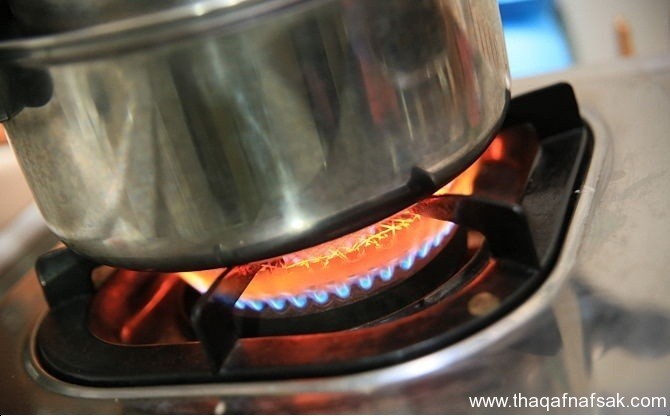 طريقة عمل الشيكولاتة الساخنة ( الهوت شوكليت )