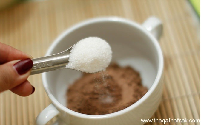 طريقة عمل الشيكولاتة الساخنة ( الهوت شوكليت )