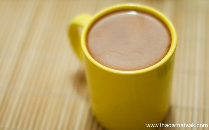 طريقة عمل الشيكولاتة الساخنة ( الهوت شوكليت )