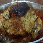 بالصور حضري الفراخ المحشية بالأرز في الفرن بالكيس الحراري