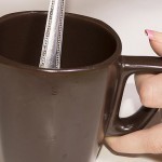 وصفة عمل بلسم للشعر لصاحبات الشعر الأسود لزيادة لمعانه