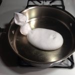 جورب الملح للتخلص من إلتهابات الأذن