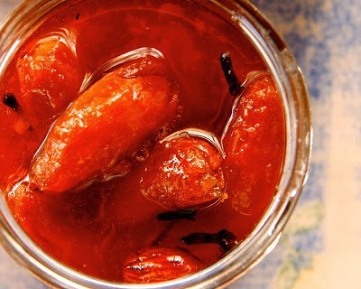 عمل مربي البلح بالقرنفل بالصور