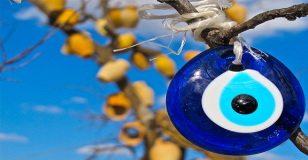 ١٢ شئ تتفرد بها الأم المصرية :)