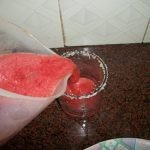 عمل عصير البطيخ بالنعناع المنعش بالصور