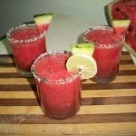 عمل عصير البطيخ بالنعناع المنعش بالصور