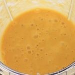 عمل سموثي المانجو والموز بالصور