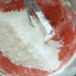 طريقة عمل كيكة الريد فيلفيت بالصور