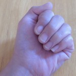 خلطة الثوم للأظافر لإمكانية تطويل الاظافر