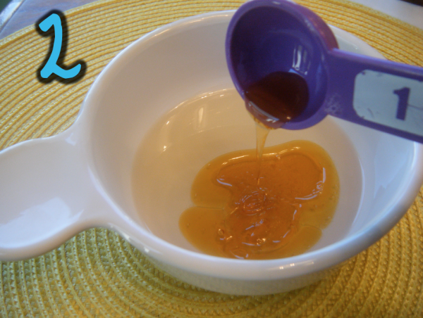 طرق تنعيم الشعر طبيعياً في المنزل