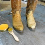 كيف تنظيف البوت بالصور حتى يظهر وكأنه جديد دائما