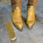 كيف تنظيف البوت بالصور حتى يظهر وكأنه جديد دائما