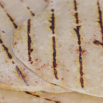 طريقة عمل الخبز السورى بالصور