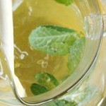 طريقة عمل عصير الليمون بالنعناع و السكر البني