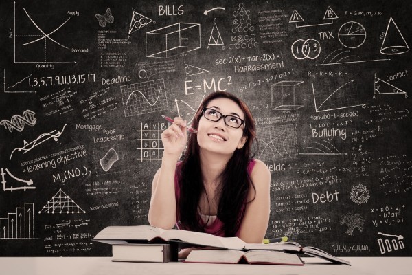 كيف تدرس بكفاءة؟ – تجربة طالب أنهى مقرّر 4 سنوات من MIT بسنة واحدة! كيف تدرس بكفاءة؟ – تجربة طالب أنهى مقرّر 4 سنوات من MIT بسنة واحدة!