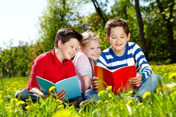 كيف تختار وتقرأ القصّة المناسبة لطفلك؟ كيف تختار وتقرأ القصّة المناسبة لطفلك؟