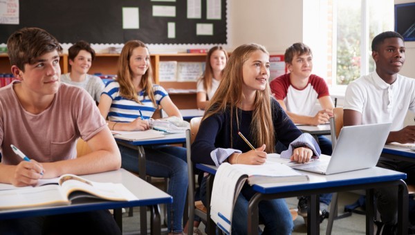 10 دروس هامة عن الحياة تعلمتها في المدرسة 10 دروس هامة عن الحياة تعلمتها في المدرسة