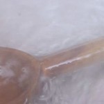 بالصور طريقة تنظيف الاواني الخشبية