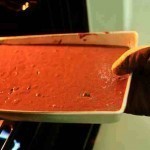 تحضير كيكة الشوكولاتة الإسفنجية بالصور