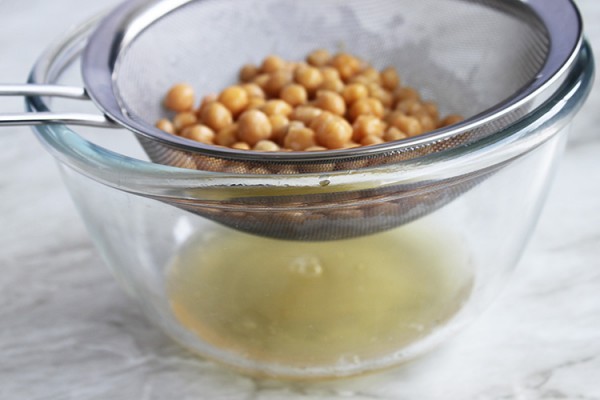 ماسك الحمص للوجه بوصفات مختلفة بفوائد عديده ماسك الحمص للوجه بوصفات مختلفة بفوائد عديده