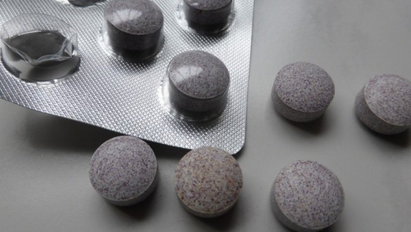 فوائد حبوب الحديد ١٧ فائدة في كبسولة صغيرة