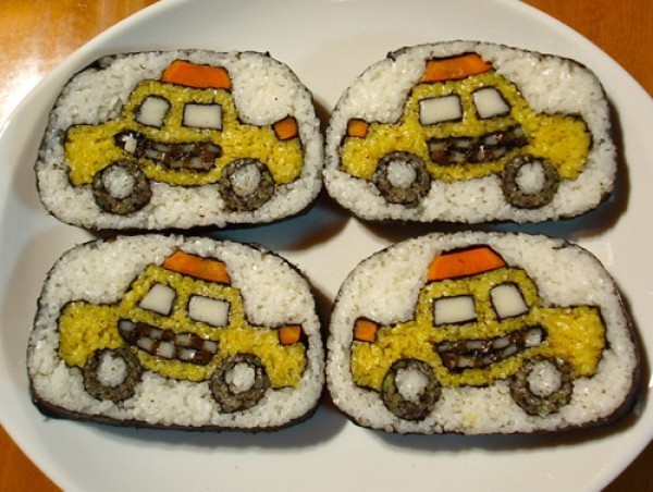 فن تزين الطاعم إبداعات الفنانة Takayo Kiyota على السوشي