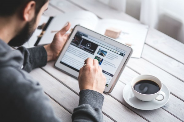 كيف تقدم محتوى مميز يخدم مشروعك الناشئ وتسّوق له؟ كيف تقدم محتوى مميز يخدم مشروعك الناشئ وتسّوق له؟