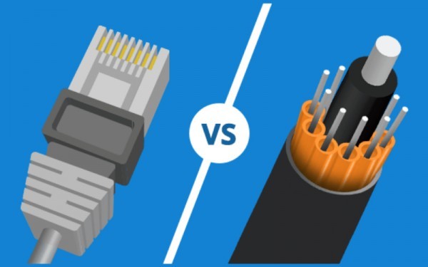 مقارنة بين خطوط الإنترنت ADSL و خطوط الألياف الضوئية Fiber